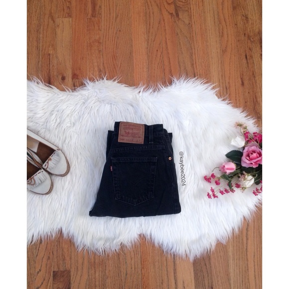 Levi's Denim - 🌿 Vintage Levi’s 550 High Waisted Mom Jeans 🌿